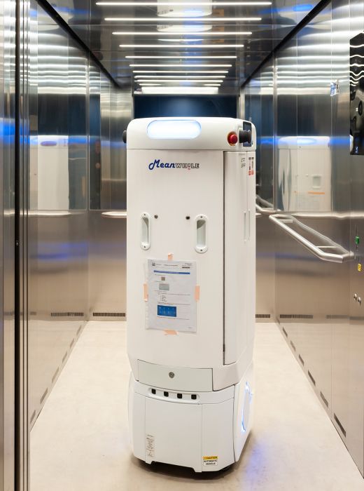 AGV (Automated Guided Vehicles)